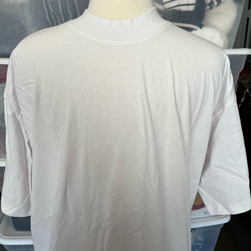 Boohoo Man Tshirt - Picture 3 of 4